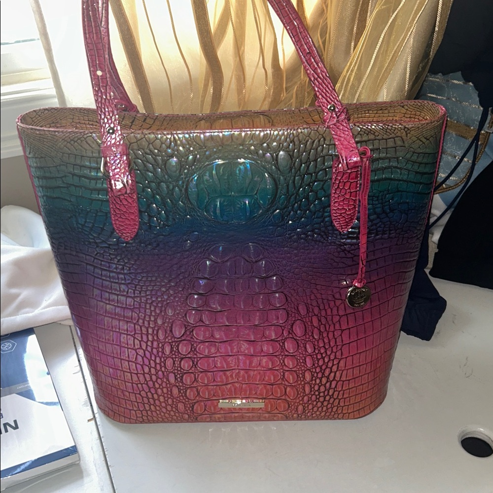 Iridescent Croc-Embossed Tote Bag - Pink Multi